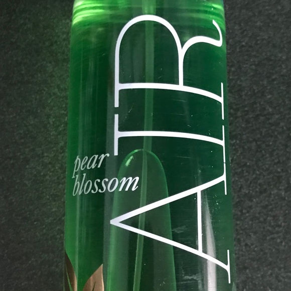 Bath & Body Works Pear Blossom Air Fine Fragrance Mists Spray NWT - Picture 4 of 10
